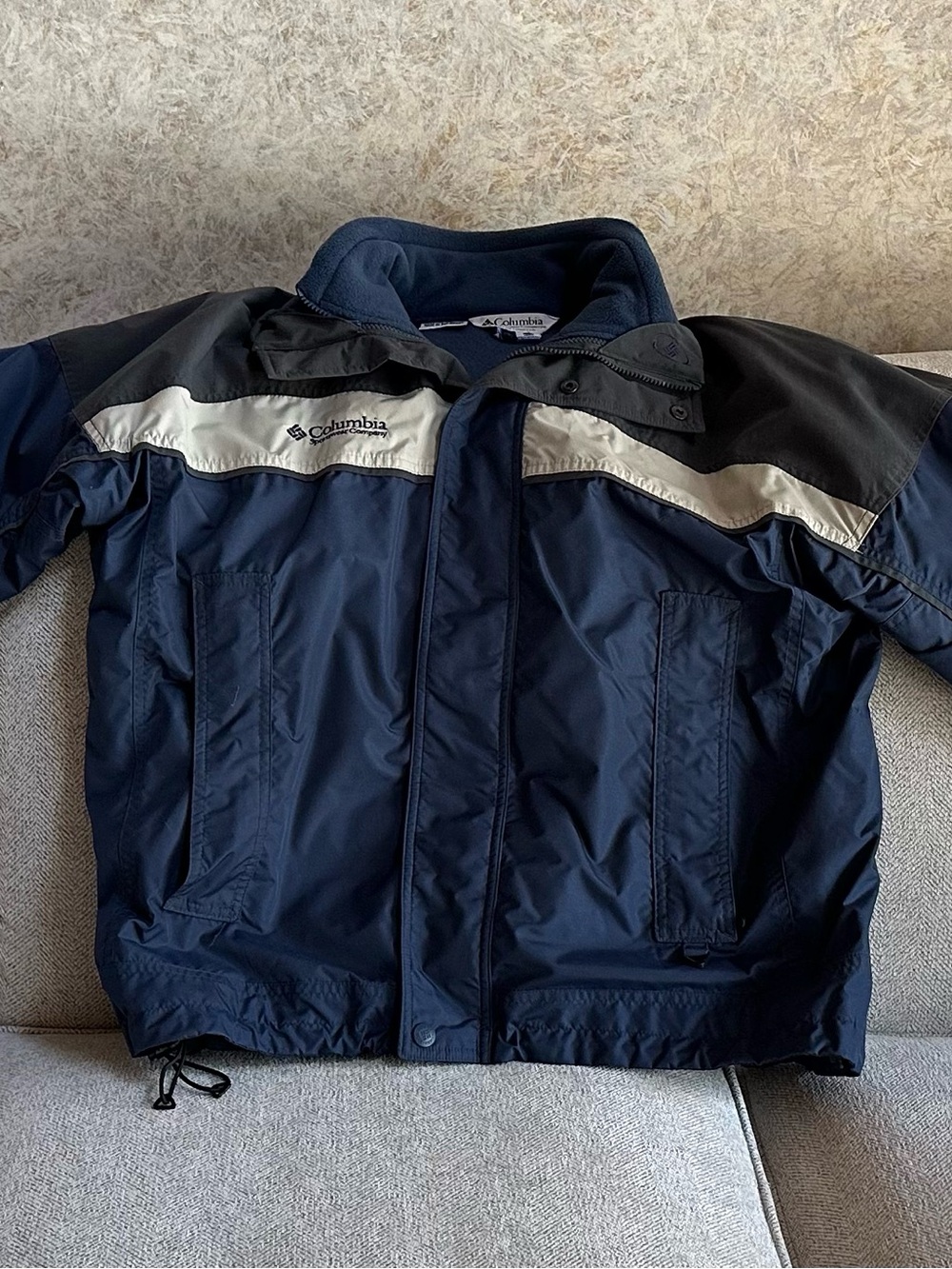 Men’s Columbia Navy, Gray & Cream Removable Fleece Lining Winter Jacket